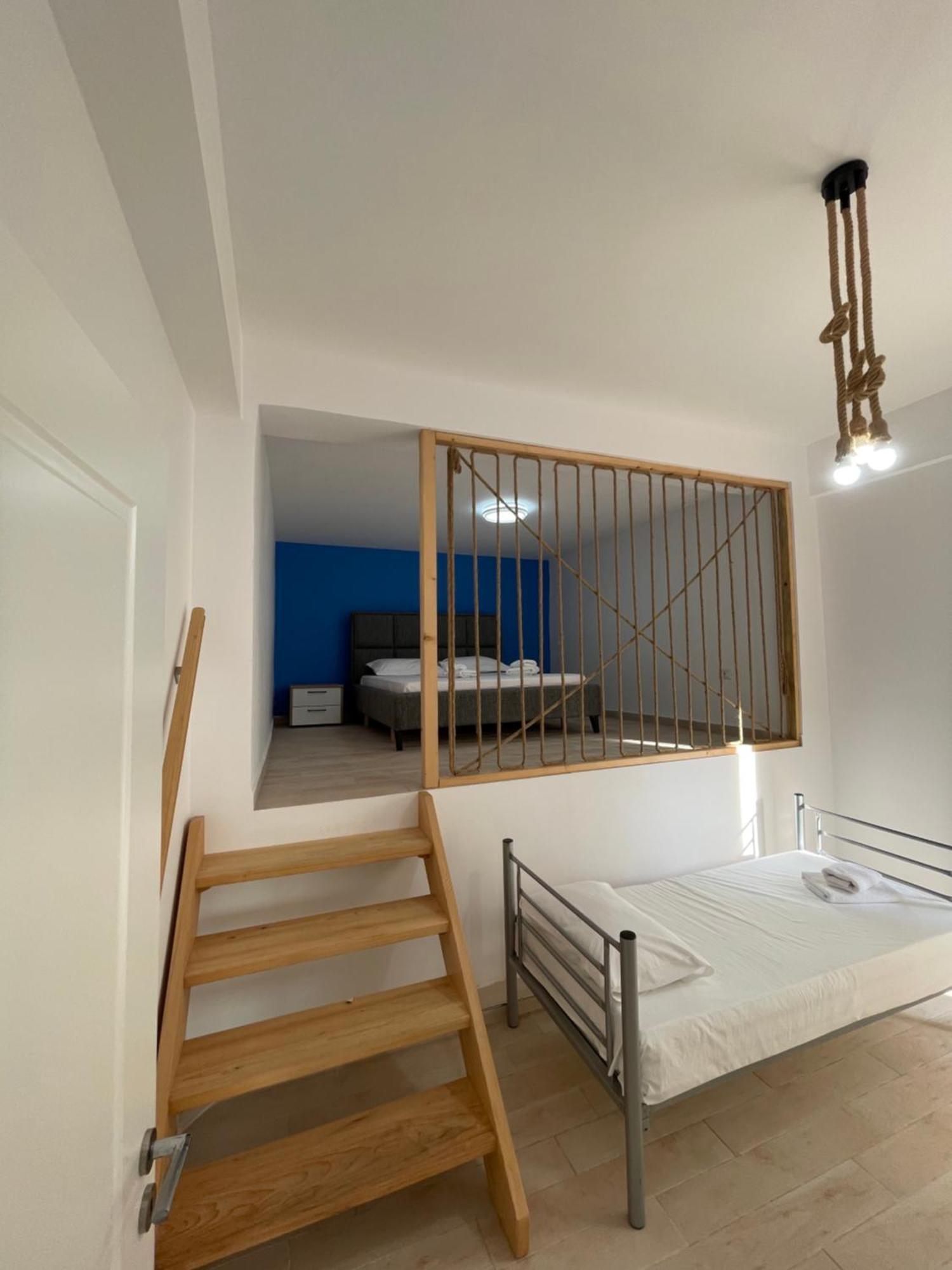Perla Luxury Apartment - Private Patio & Parking Vlorë Eksteriør billede